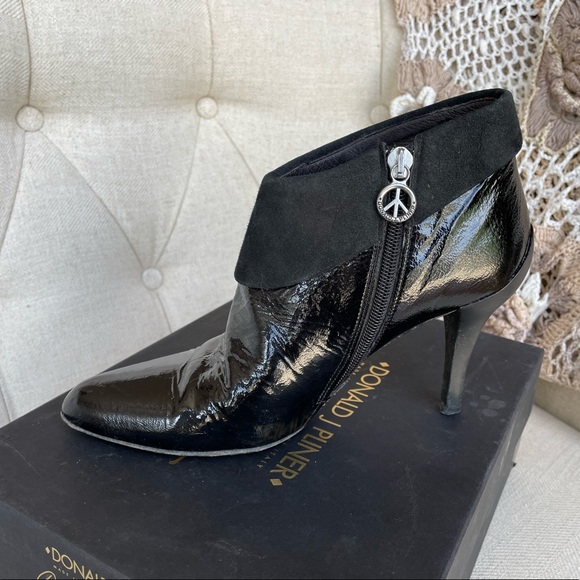 Donald J. Pliner Shoes - Patent/suede leather booties